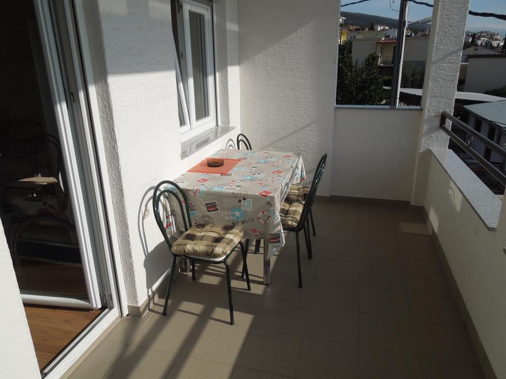 Apartments Meleh Crikvenica Cameră foto
