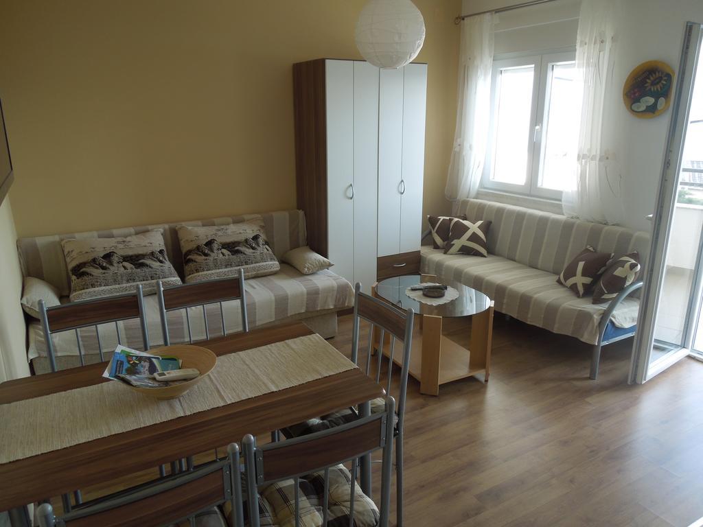Apartments Meleh Crikvenica Cameră foto