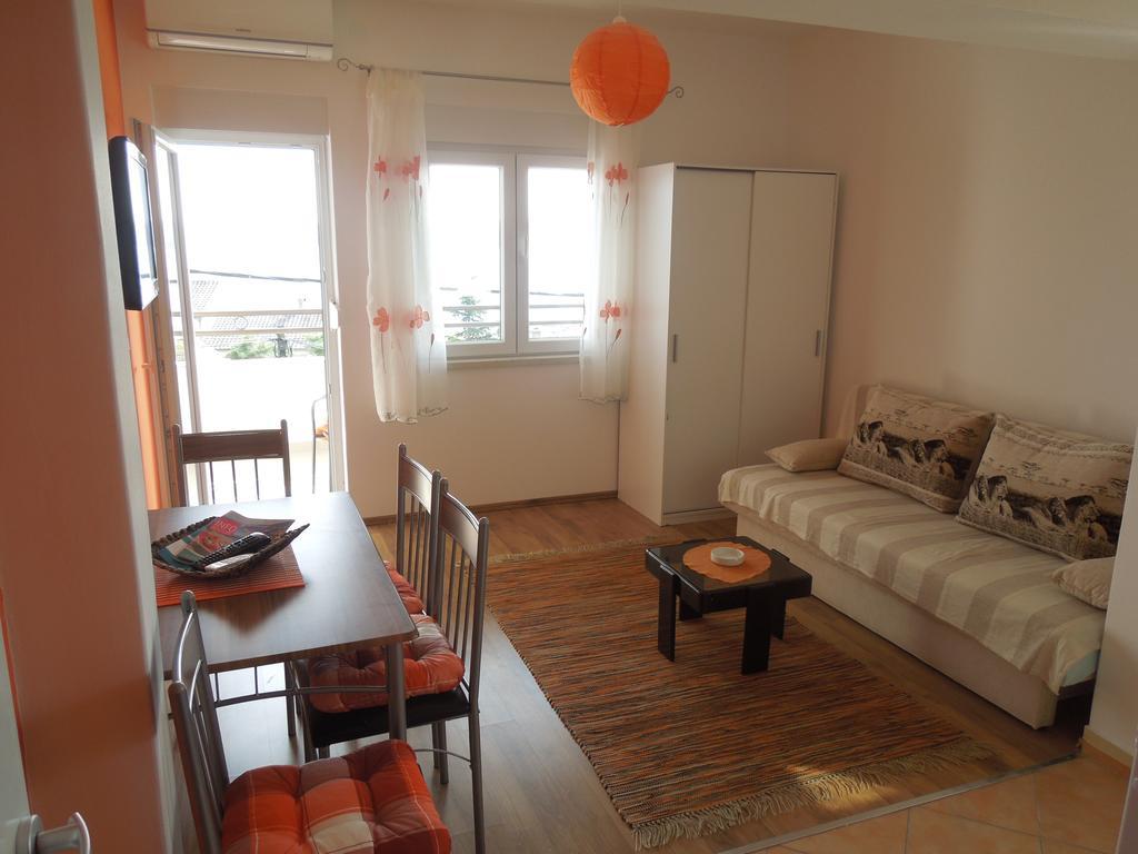 Apartments Meleh Crikvenica Cameră foto